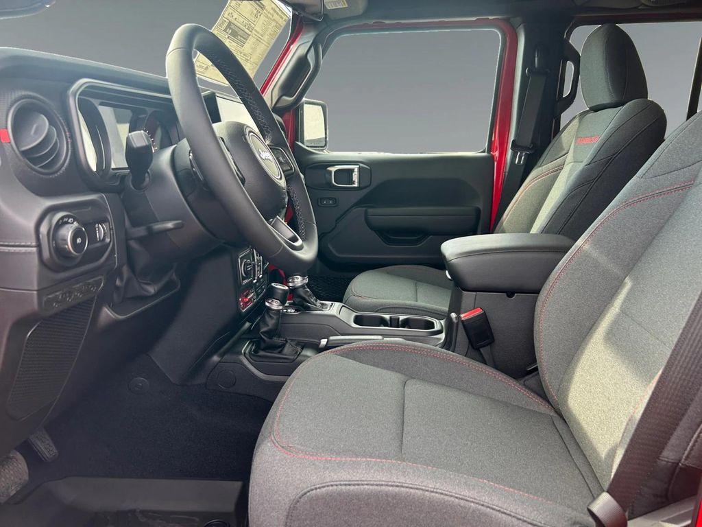 new 2025 Jeep Wrangler car, priced at $60,705