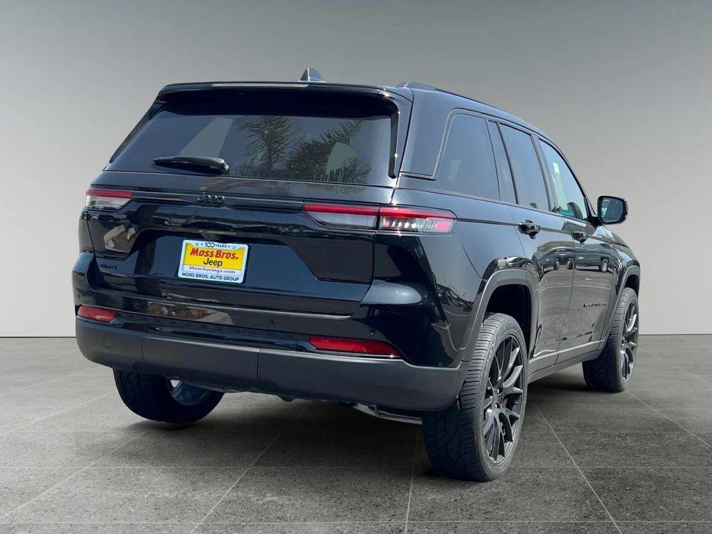new 2025 Jeep Grand Cherokee car, priced at $46,730
