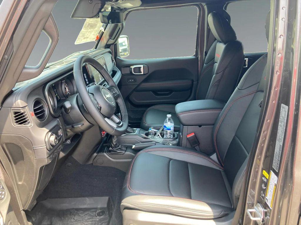 new 2025 Jeep Wrangler car, priced at $66,750