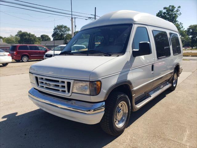 used 2003 Ford E250 car, priced at $15,995