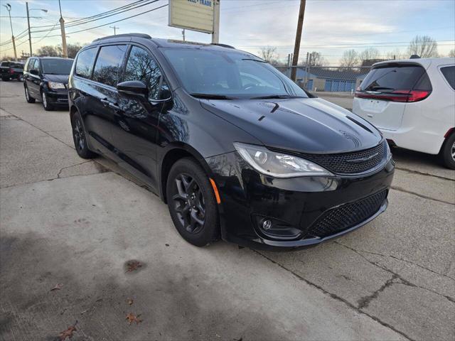 used 2020 Chrysler Pacifica car, priced at $26,500