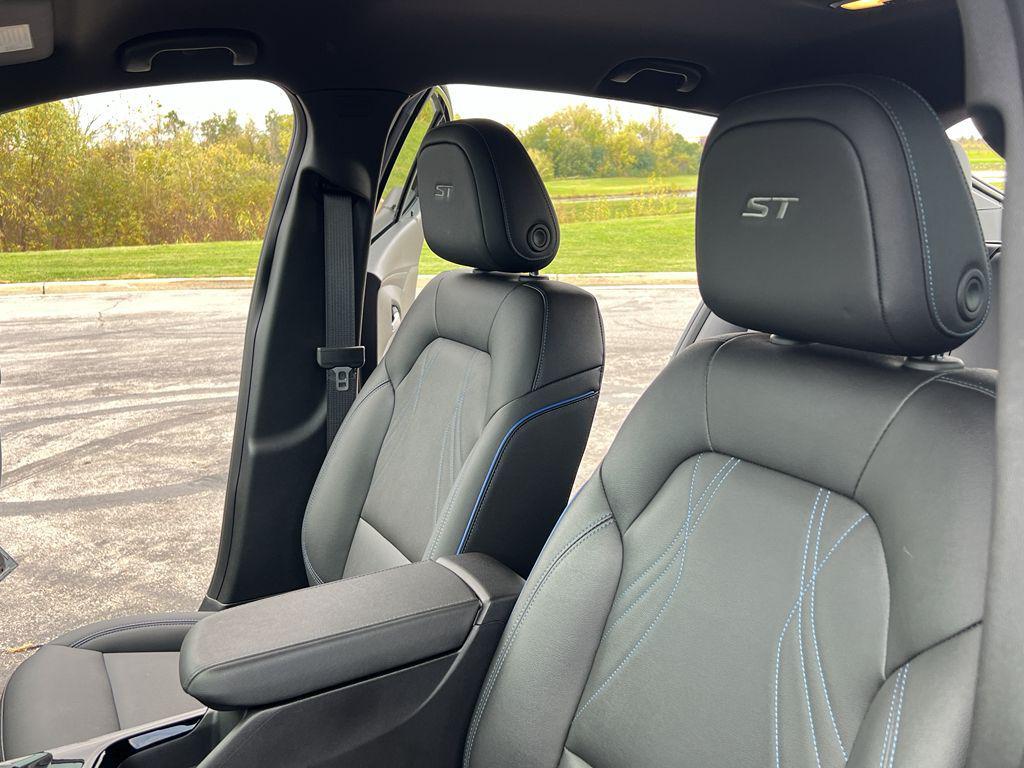 used 2025 Buick Envista car, priced at $24,690