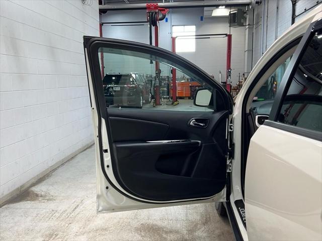 used 2020 Dodge Journey car, priced at $14,490
