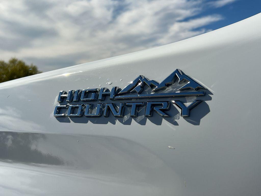 used 2024 Chevrolet Silverado 2500 car, priced at $69,990