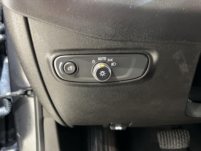 used 2022 Chevrolet Equinox car, priced at $18,490