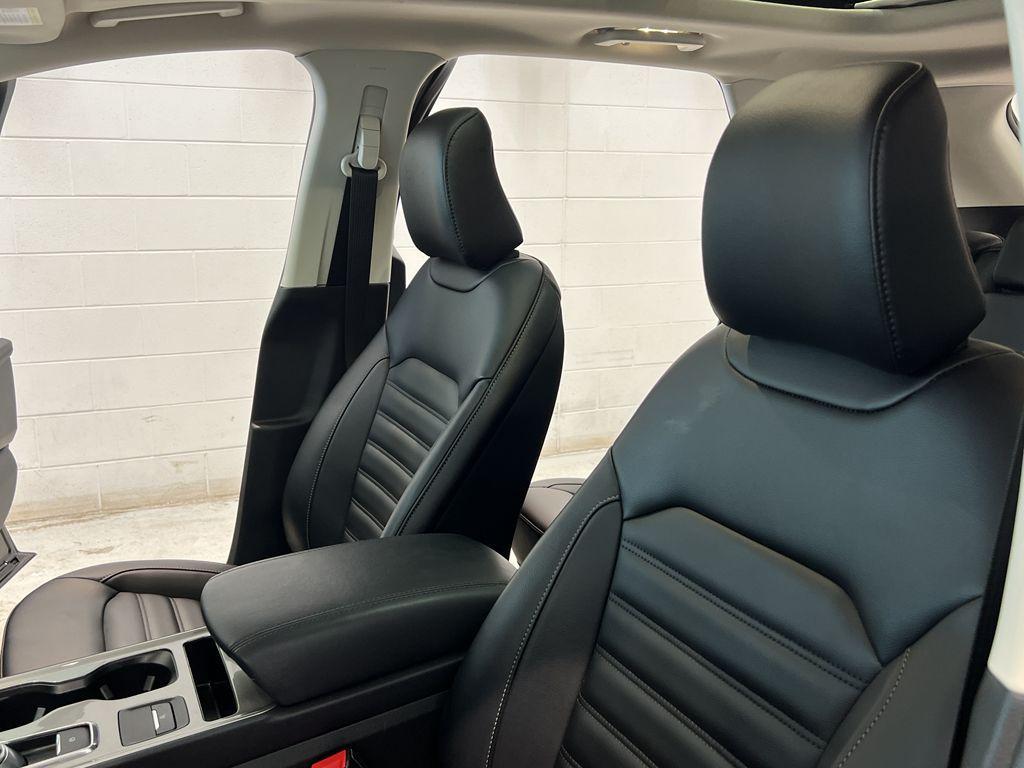 used 2023 Ford Edge car, priced at $28,490