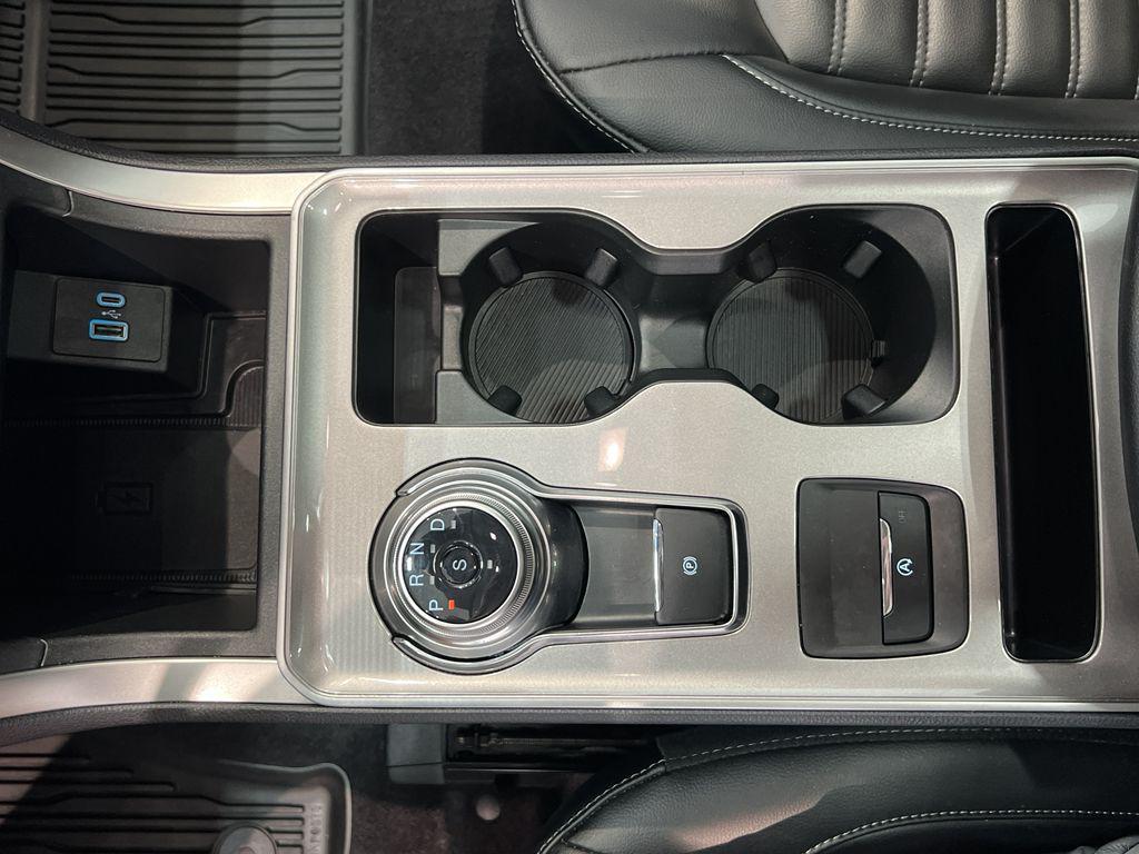 used 2023 Ford Edge car, priced at $28,490