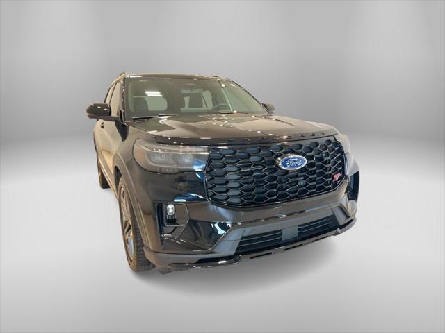 used 2025 Ford Explorer car, priced at $53,490
