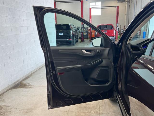 used 2023 Ford Escape car, priced at $25,490