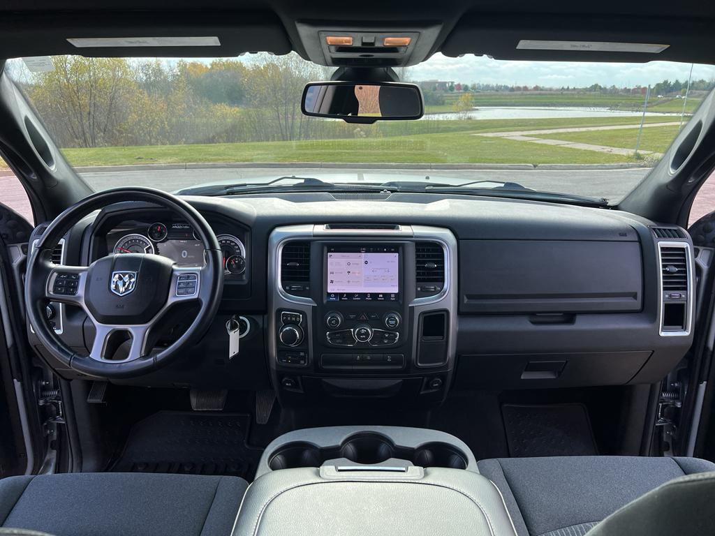 used 2022 Ram 1500 Classic car, priced at $32,990