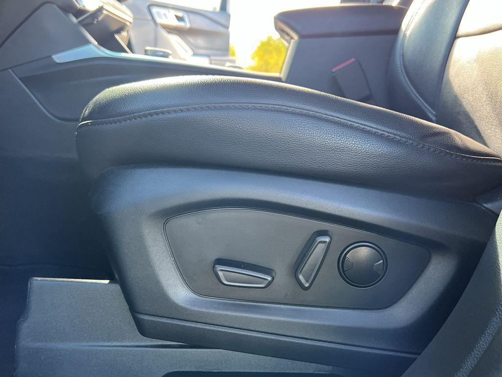 used 2023 Ford Explorer car, priced at $36,790