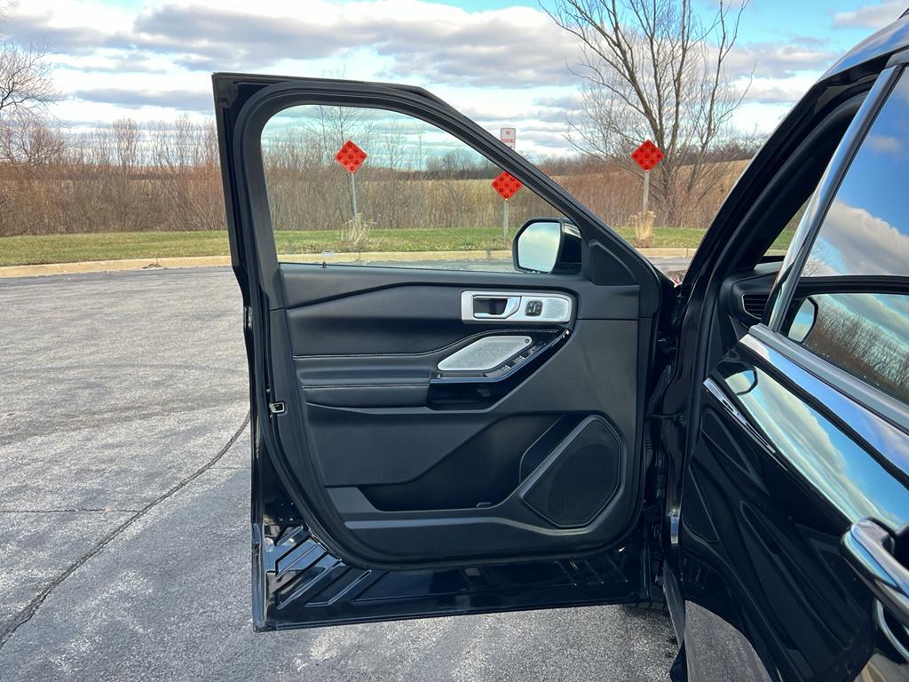 used 2023 Ford Explorer car, priced at $43,490