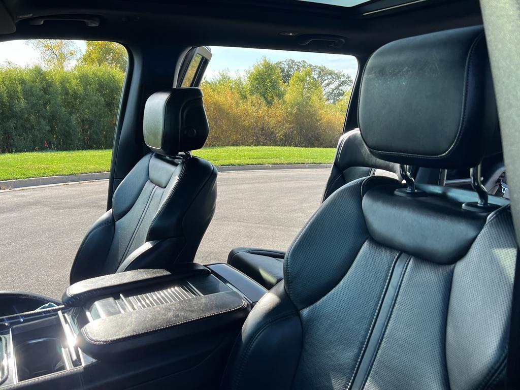 used 2022 Jeep Wagoneer car, priced at $36,990