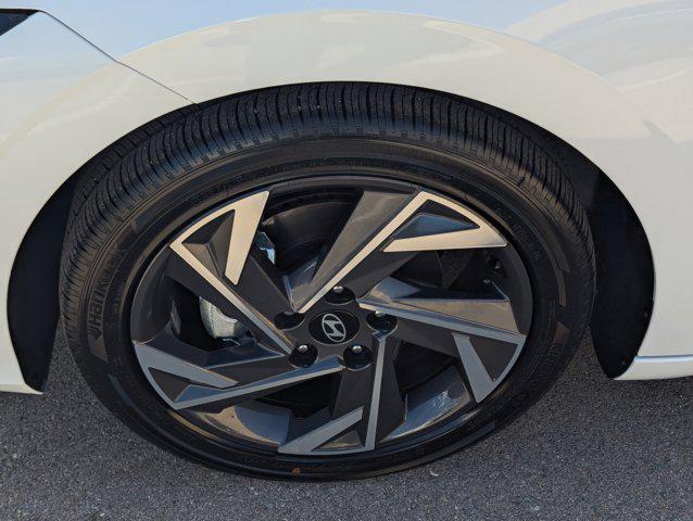 used 2025 Hyundai Elantra car, priced at $25,999