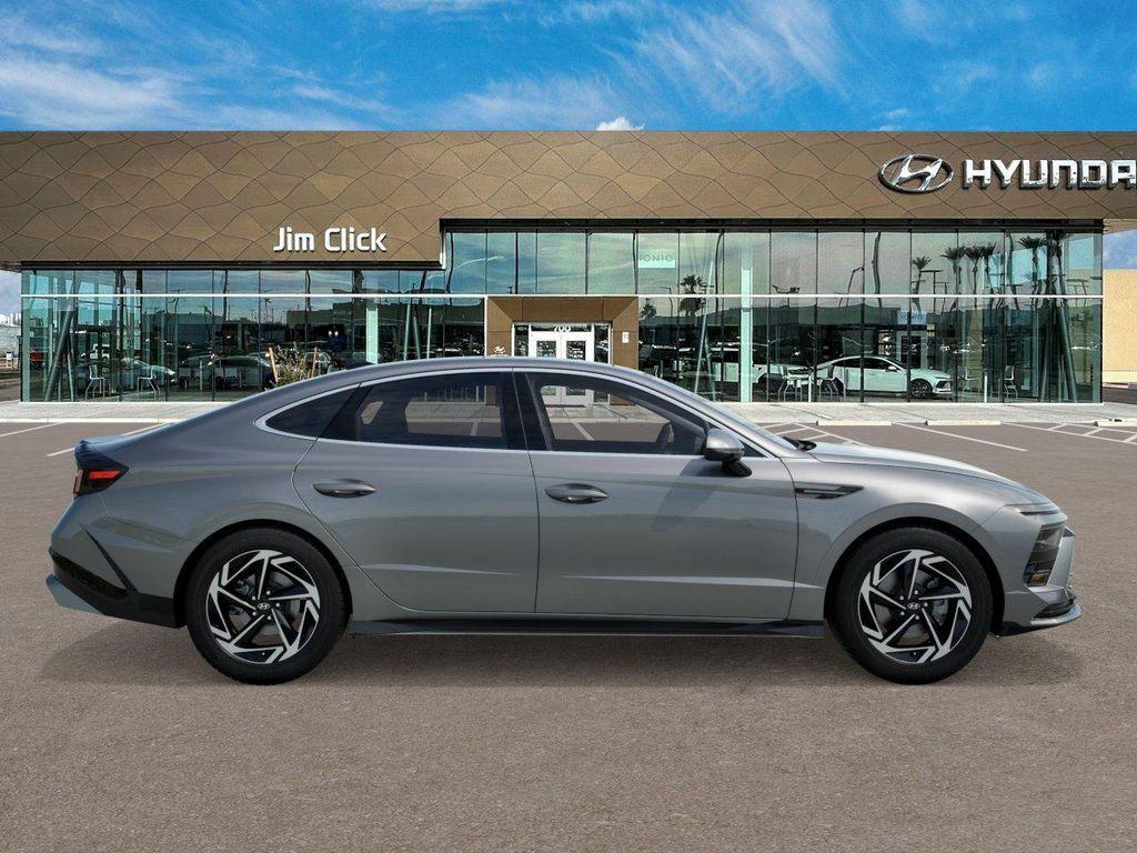 new 2025 Hyundai Sonata car, priced at $29,999
