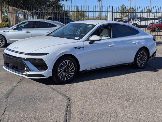 new 2025 Hyundai Sonata Hybrid car, priced at $33,810