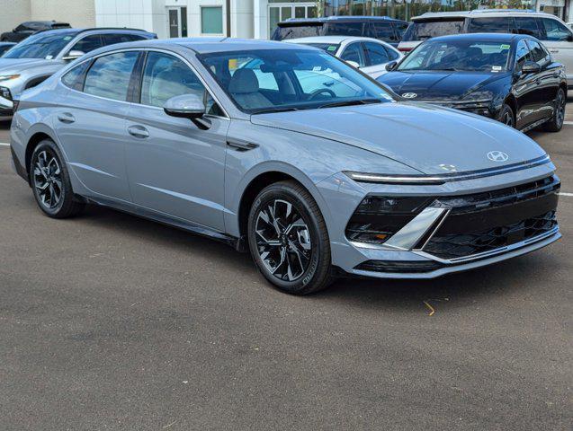 new 2024 Hyundai Sonata car, priced at $29,220