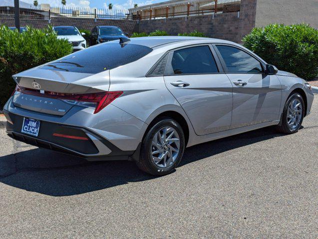 new 2024 Hyundai Elantra HEV car, priced at $25,455