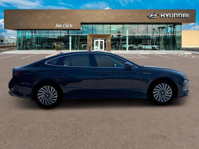 new 2025 Hyundai Sonata Hybrid car, priced at $31,785