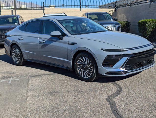 new 2025 Hyundai Sonata Hybrid car, priced at $32,710