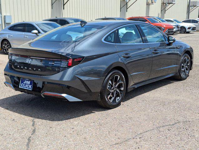 new 2024 Hyundai Sonata car, priced at $29,220