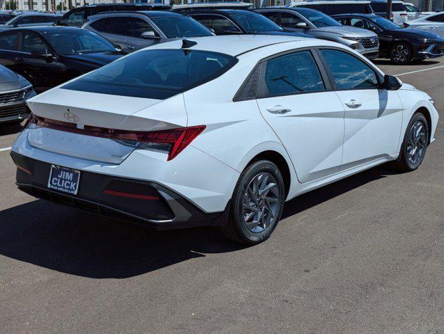 new 2024 Hyundai Elantra HEV car, priced at $28,425