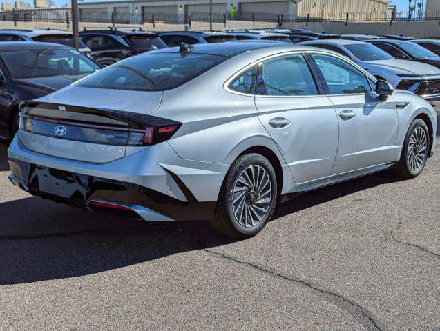 new 2025 Hyundai Sonata Hybrid car, priced at $39,150