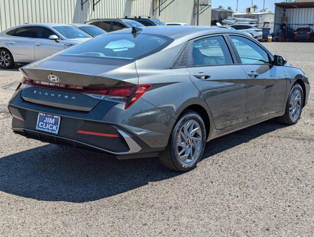 new 2024 Hyundai Elantra car, priced at $25,235