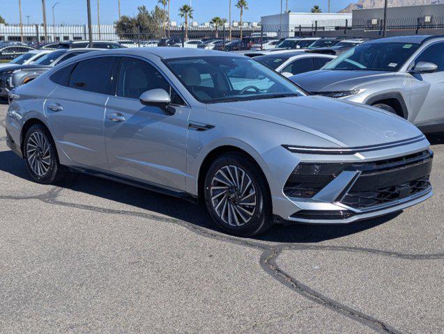 new 2025 Hyundai Sonata Hybrid car, priced at $32,710