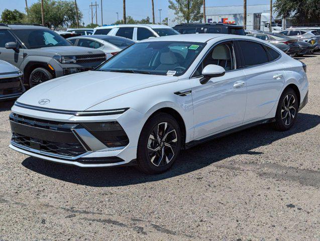 new 2024 Hyundai Sonata car, priced at $29,690