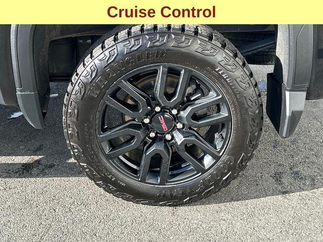 used 2023 GMC Sierra 1500 car, priced at $38,977