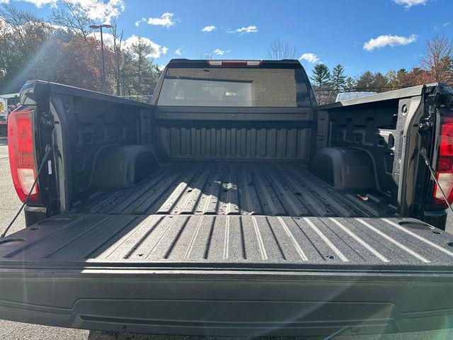 used 2023 GMC Sierra 1500 car, priced at $38,977