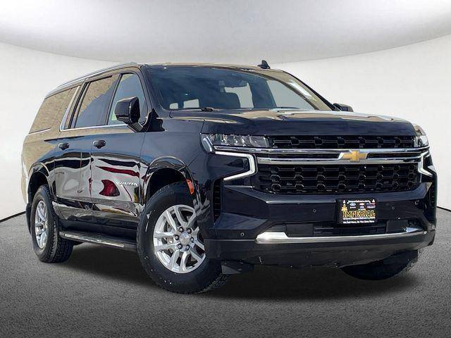 used 2022 Chevrolet Suburban car, priced at $44,977