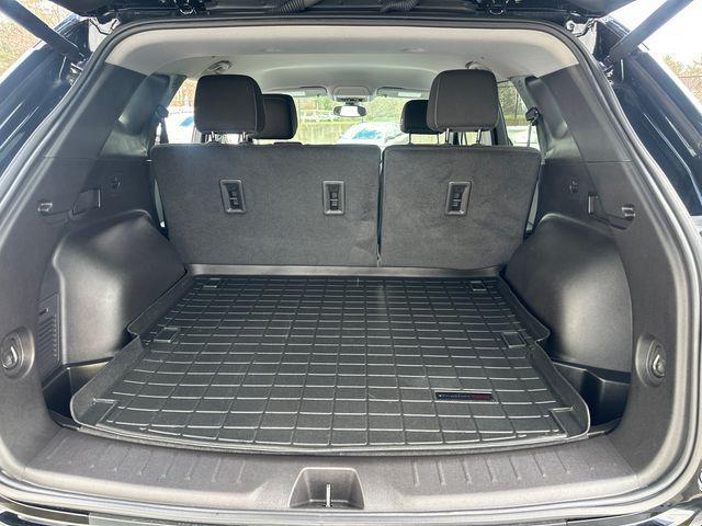 used 2024 Chevrolet Blazer car, priced at $33,634