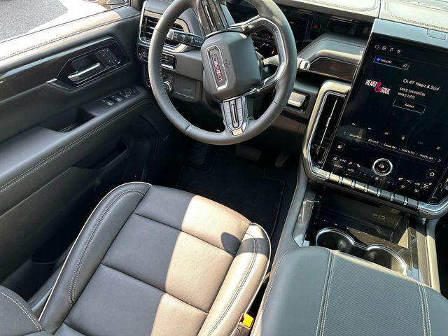 used 2025 GMC Yukon car, priced at $73,747