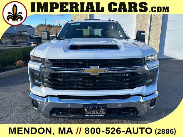 new 2025 Chevrolet Silverado 3500 car, priced at $72,870