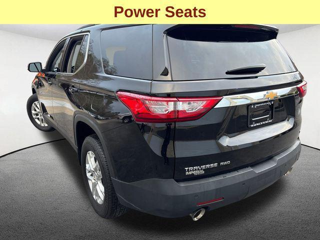 used 2021 Chevrolet Traverse car, priced at $28,542