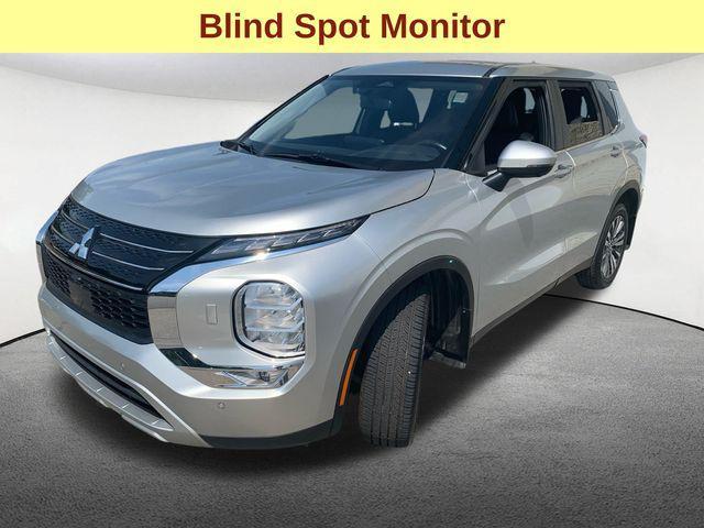 used 2024 Mitsubishi Outlander car, priced at $29,647
