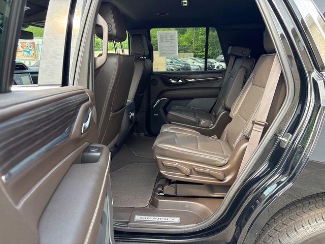 used 2023 GMC Yukon car, priced at $57,647
