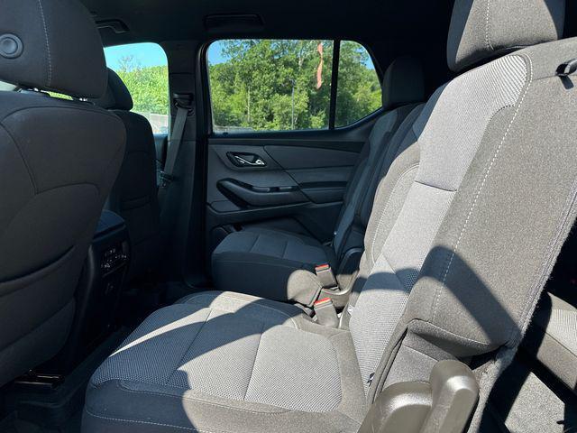 used 2023 Chevrolet Traverse car, priced at $35,614