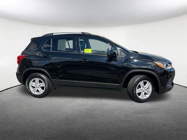 used 2022 Chevrolet Trax car, priced at $18,747