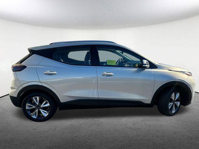 used 2022 Chevrolet Bolt EUV car, priced at $20,747