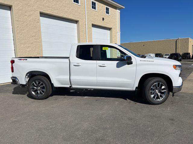 new 2025 Chevrolet Silverado 1500 car, priced at $47,981