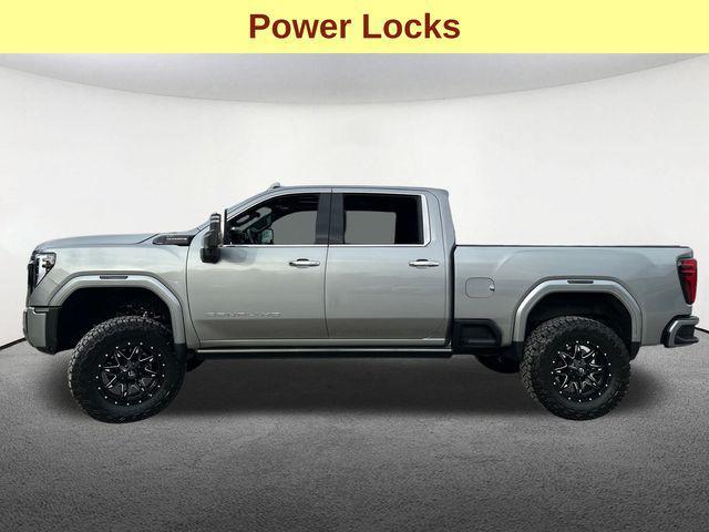 used 2025 GMC Sierra 2500 car, priced at $86,847