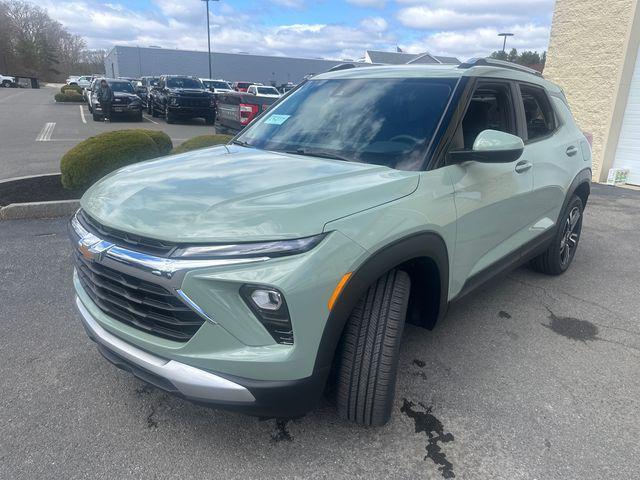 new 2025 Chevrolet TrailBlazer car, priced at $29,046