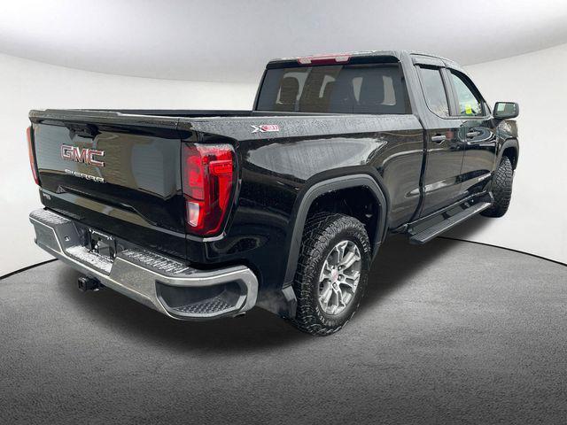 used 2023 GMC Sierra 1500 car, priced at $38,977