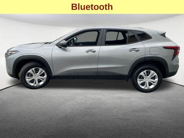 used 2024 Chevrolet Trax car, priced at $20,347