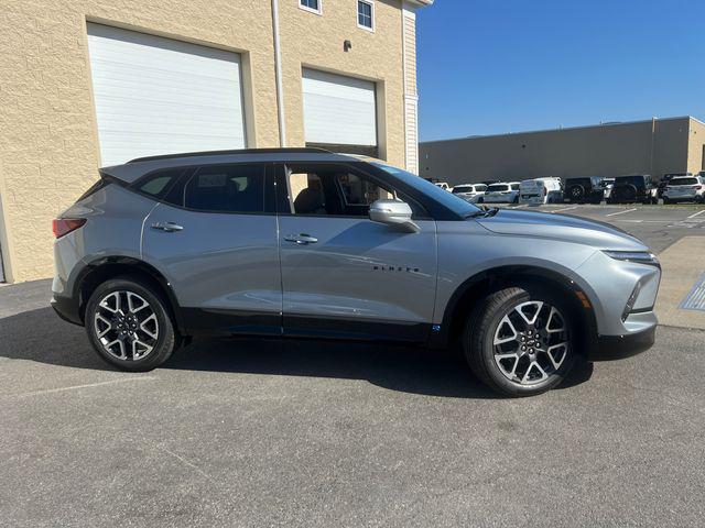 new 2025 Chevrolet Blazer car, priced at $47,274