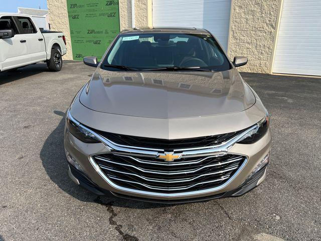 new 2025 Chevrolet Malibu car, priced at $29,054