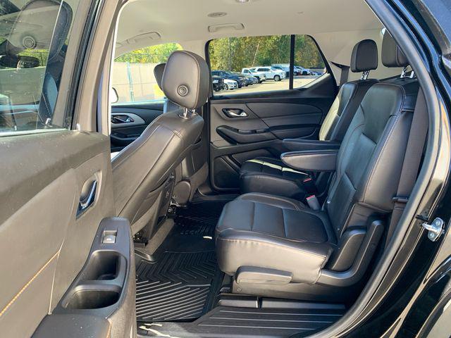 used 2020 Chevrolet Traverse car, priced at $23,977